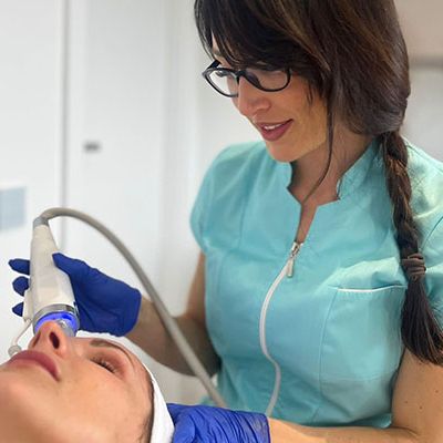 Radiofrekwencja mikroigłowa