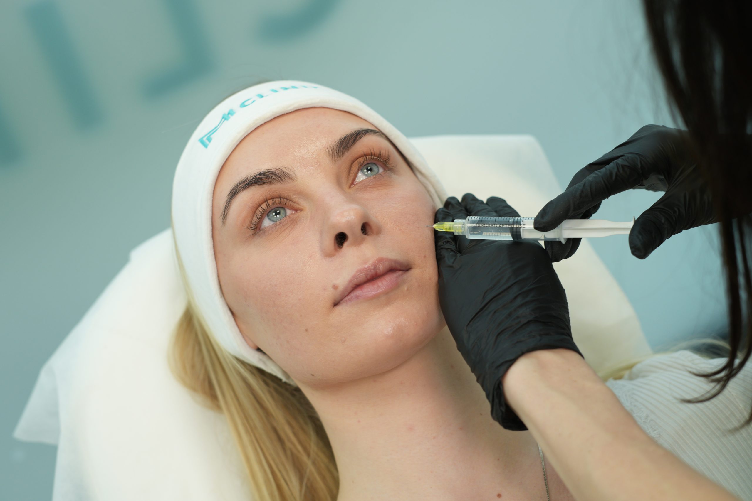 Mezoterapia igłowa we Wrocławiu – odżywczy zabieg nawilżający skórę w MM Clinic